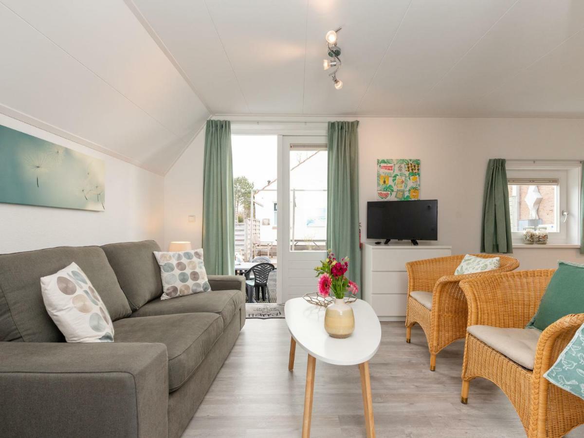 Quaint Apartment In Schoorl Near Tennis Court Eksteriør bilde